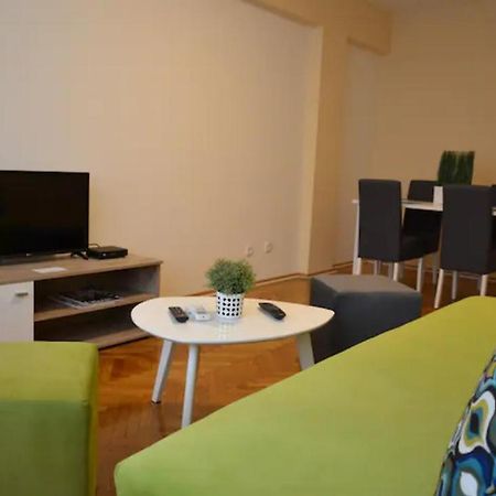 Apartments Sat เบลเกรด ภายนอก รูปภาพ