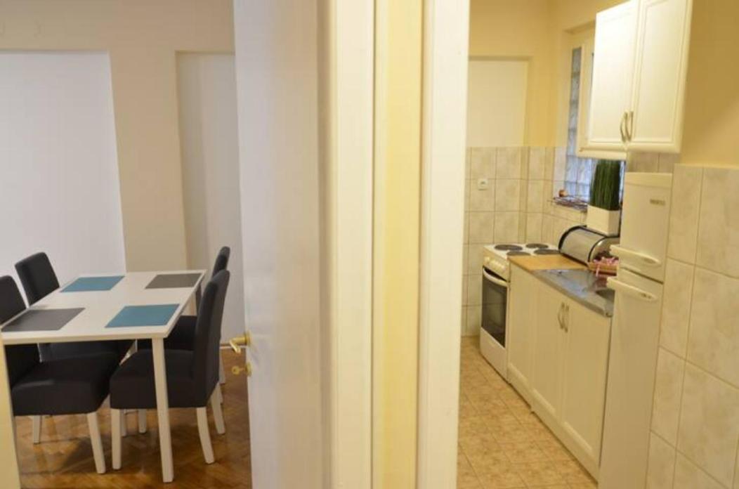 Apartments Sat เบลเกรด ภายนอก รูปภาพ