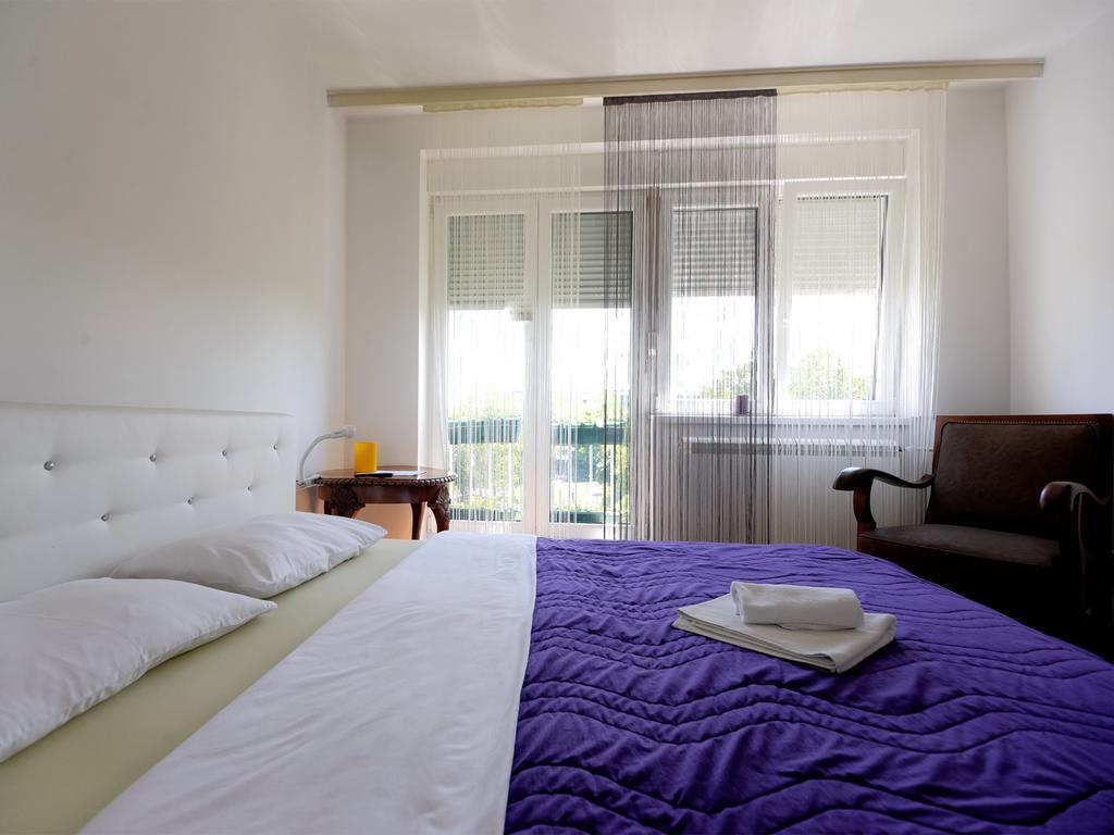 Apartments Sat เบลเกรด ภายนอก รูปภาพ